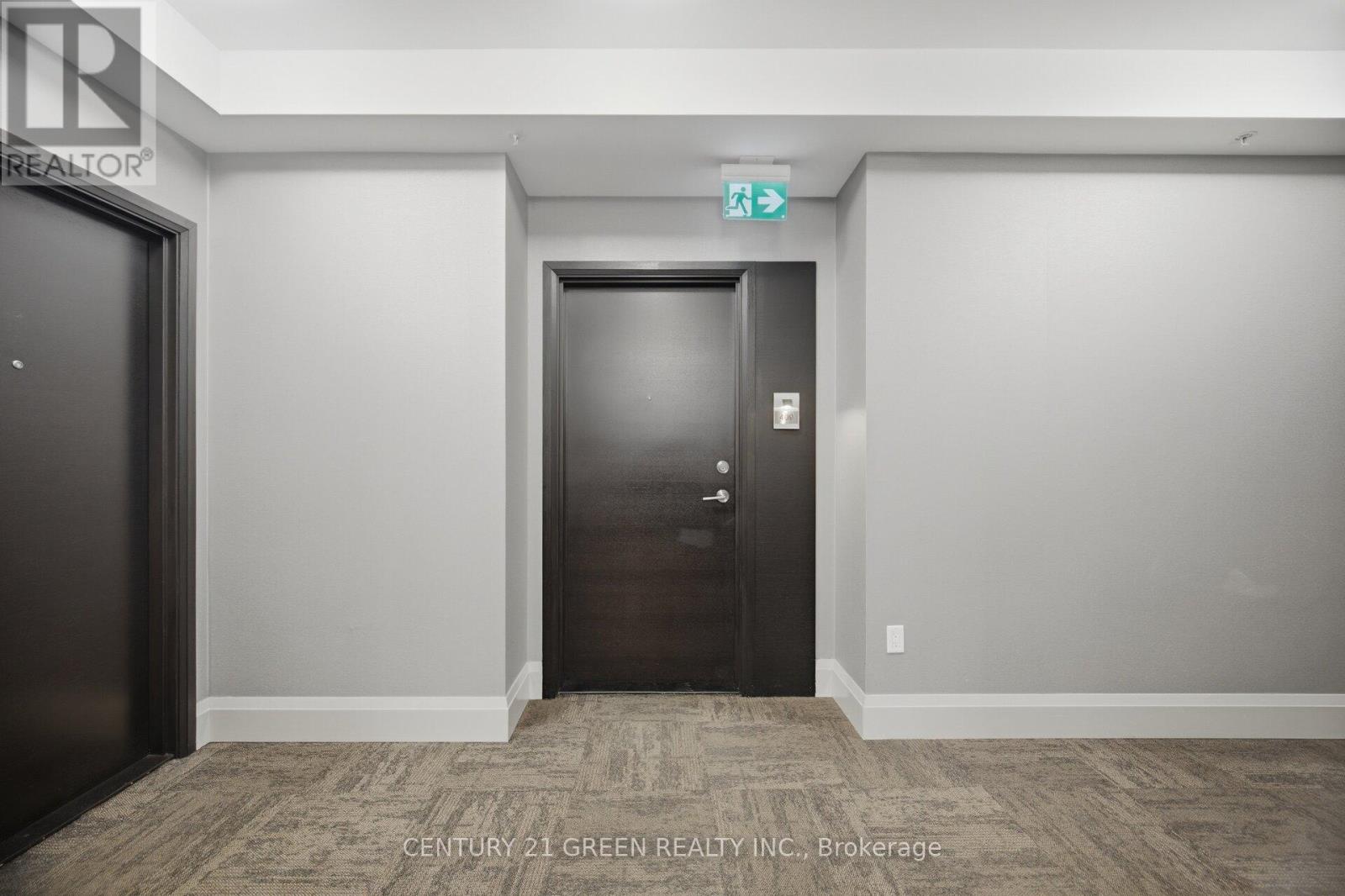 409 - 55 Yorkland Boulevard, Brampton, Ontario L6P 4K9 - Photo 4 - W13006256