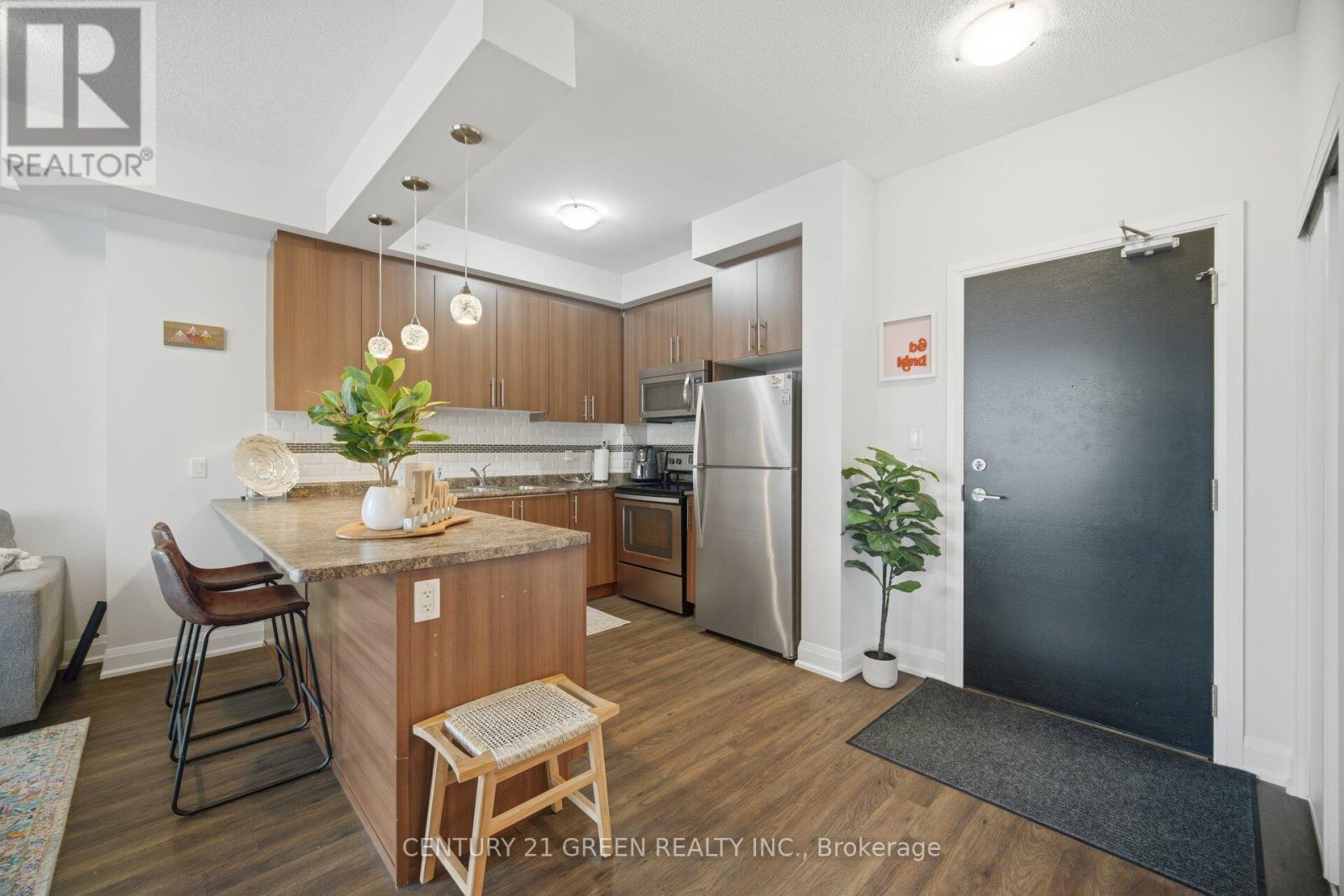 409 - 55 Yorkland Boulevard, Brampton, Ontario L6P 4K9 - Photo 7 - W13006256