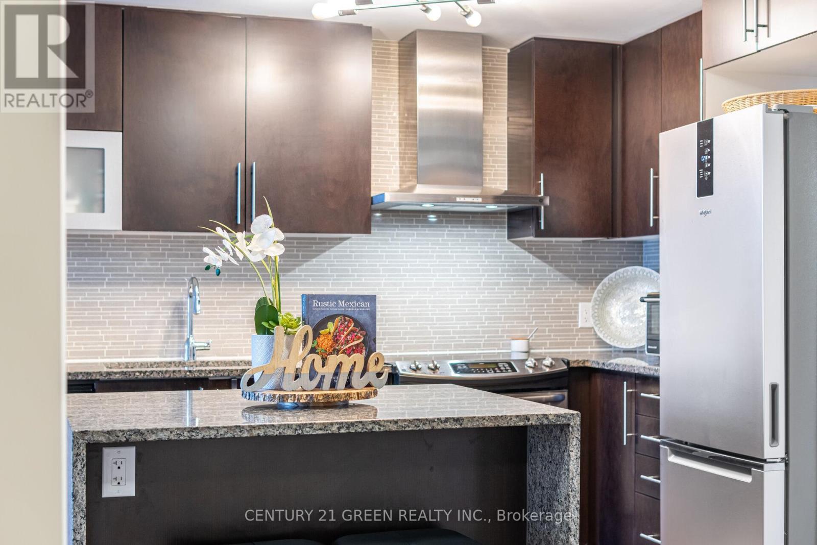 413 - 1 Michael Power Place, Toronto, Ontario  M9A 0A1 - Photo 9 - W13006272