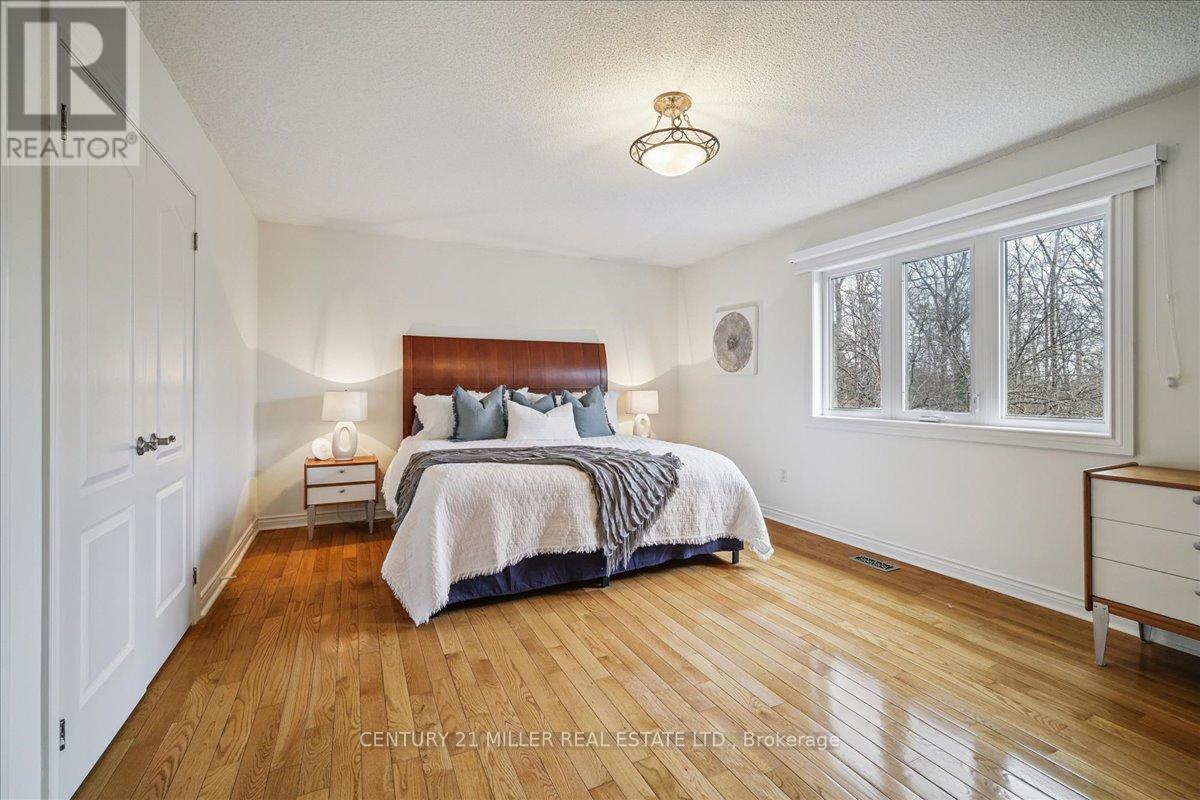 2144 Grand Ravine Drive, Oakville, Ontario  L6H 6B4 - Photo 20 - W13006300