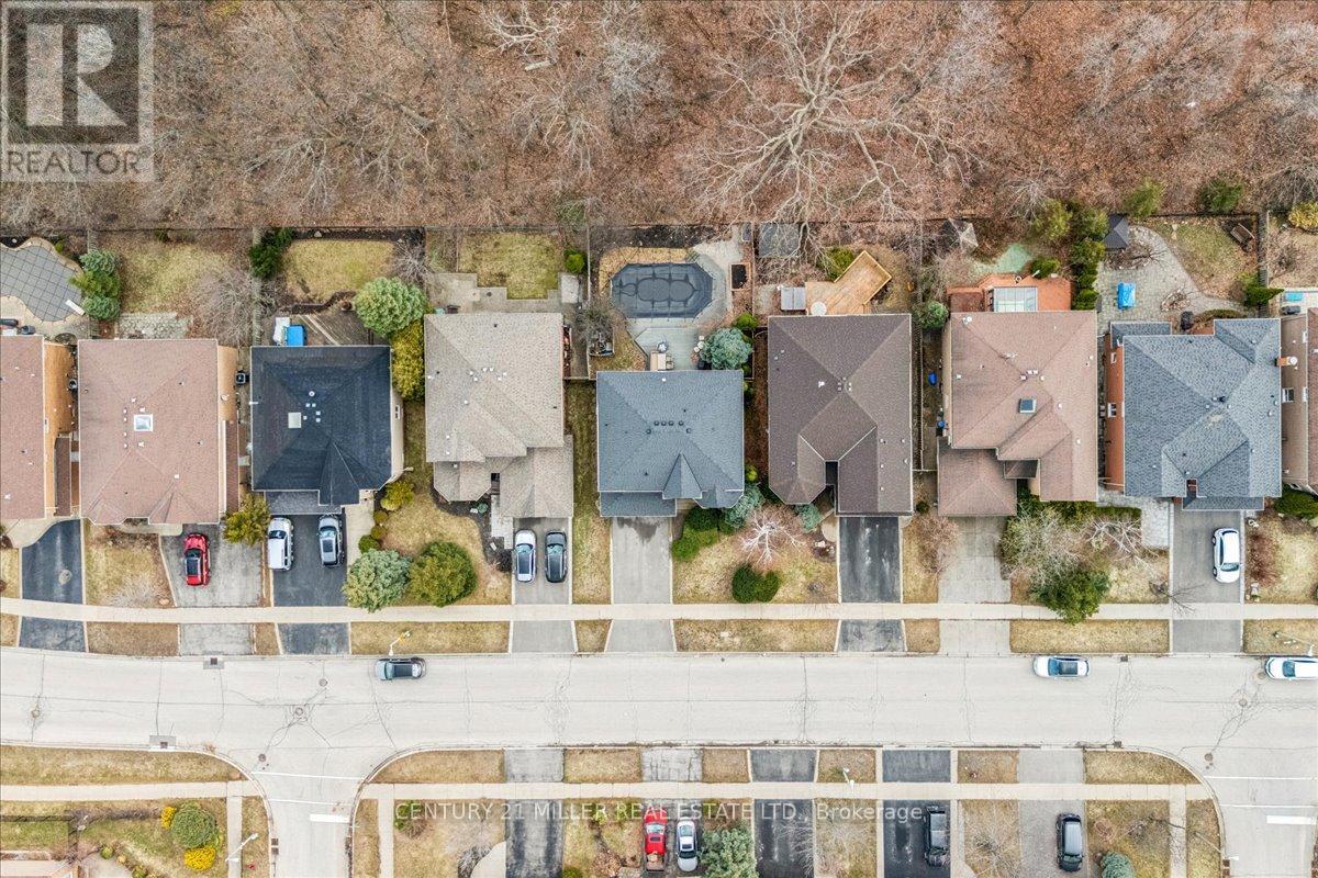 2144 Grand Ravine Drive, Oakville, Ontario  L6H 6B4 - Photo 37 - W13006300