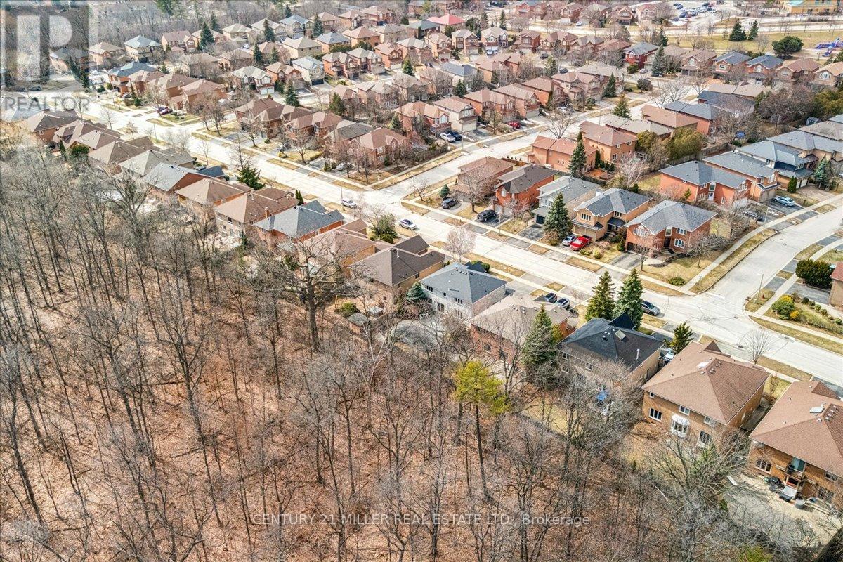 2144 Grand Ravine Drive, Oakville, Ontario  L6H 6B4 - Photo 38 - W13006300