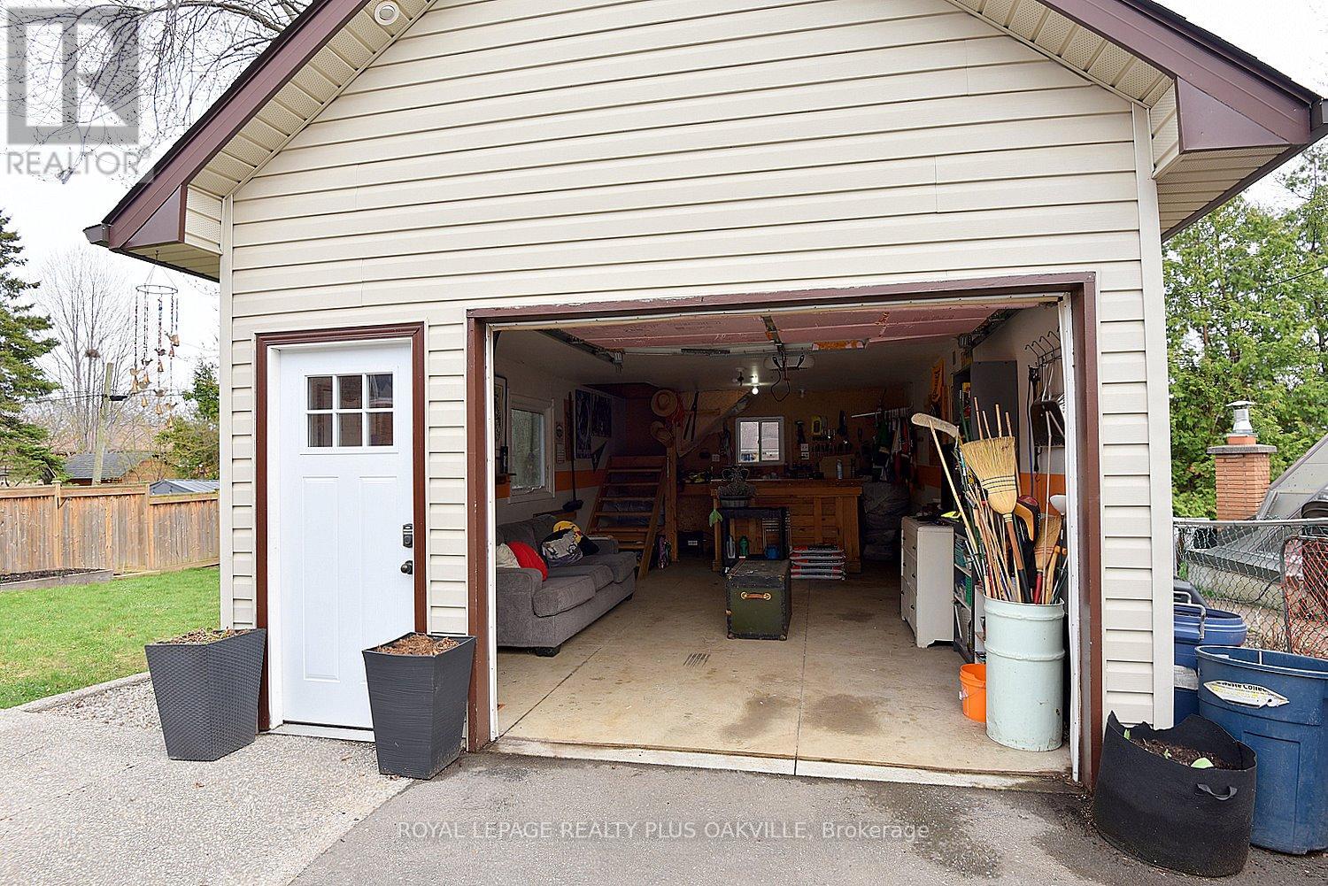 1304 Bunnell Drive, Burlington, Ontario  L7P 2E1 - Photo 35 - W13006302