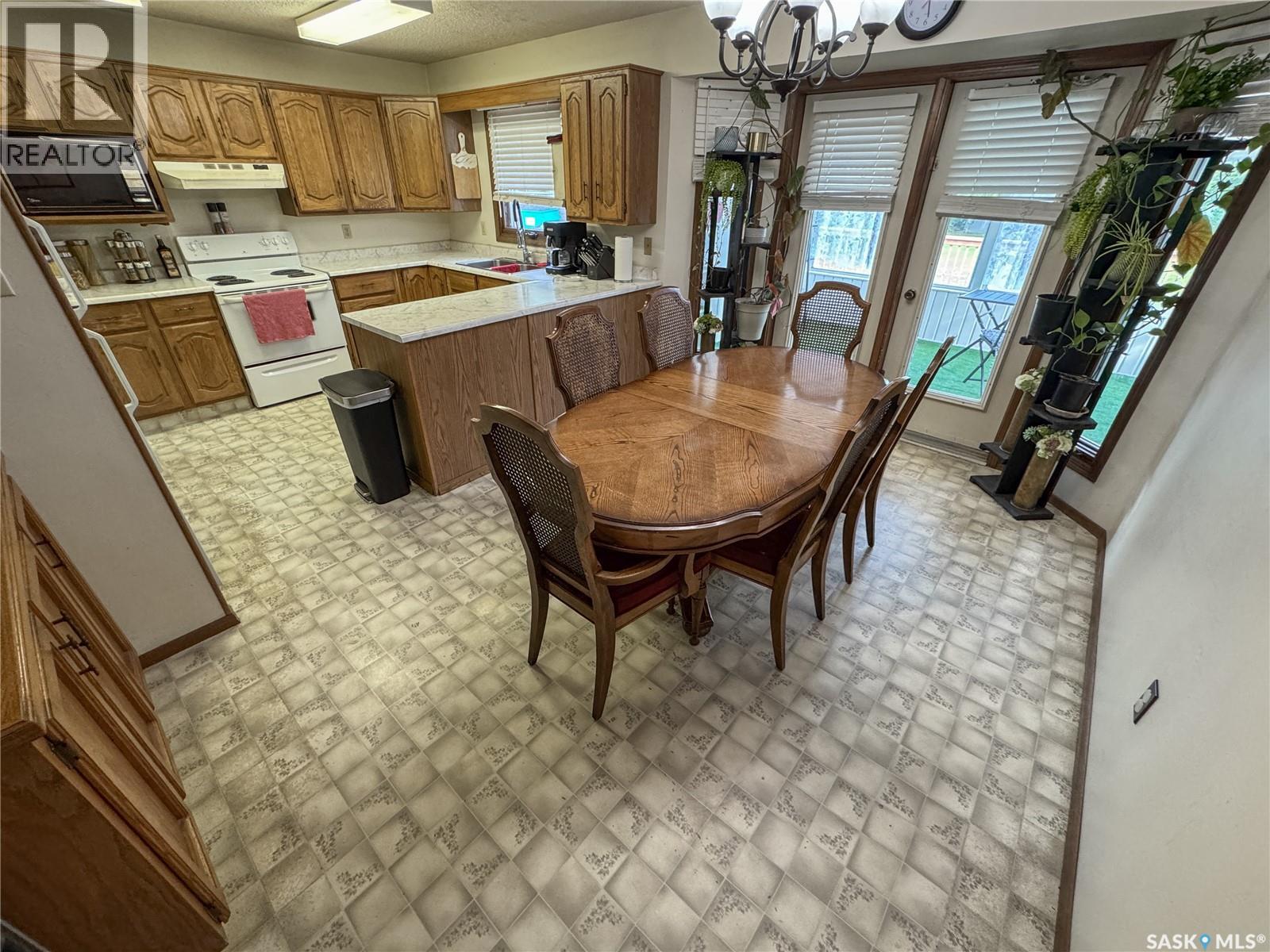 1012 Eden Street, Indian Head, Saskatchewan  S0G 2K0 - Photo 11 - SK033070