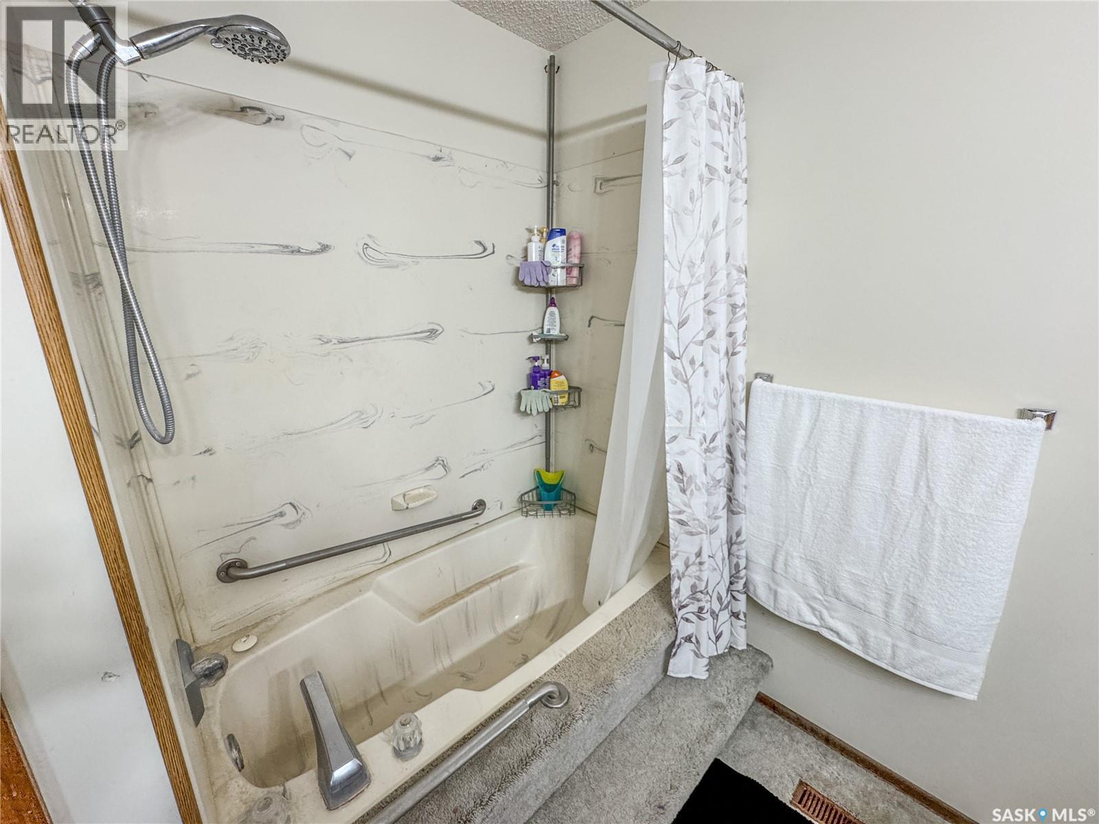 1012 Eden Street, Indian Head, Saskatchewan  S0G 2K0 - Photo 29 - SK033070