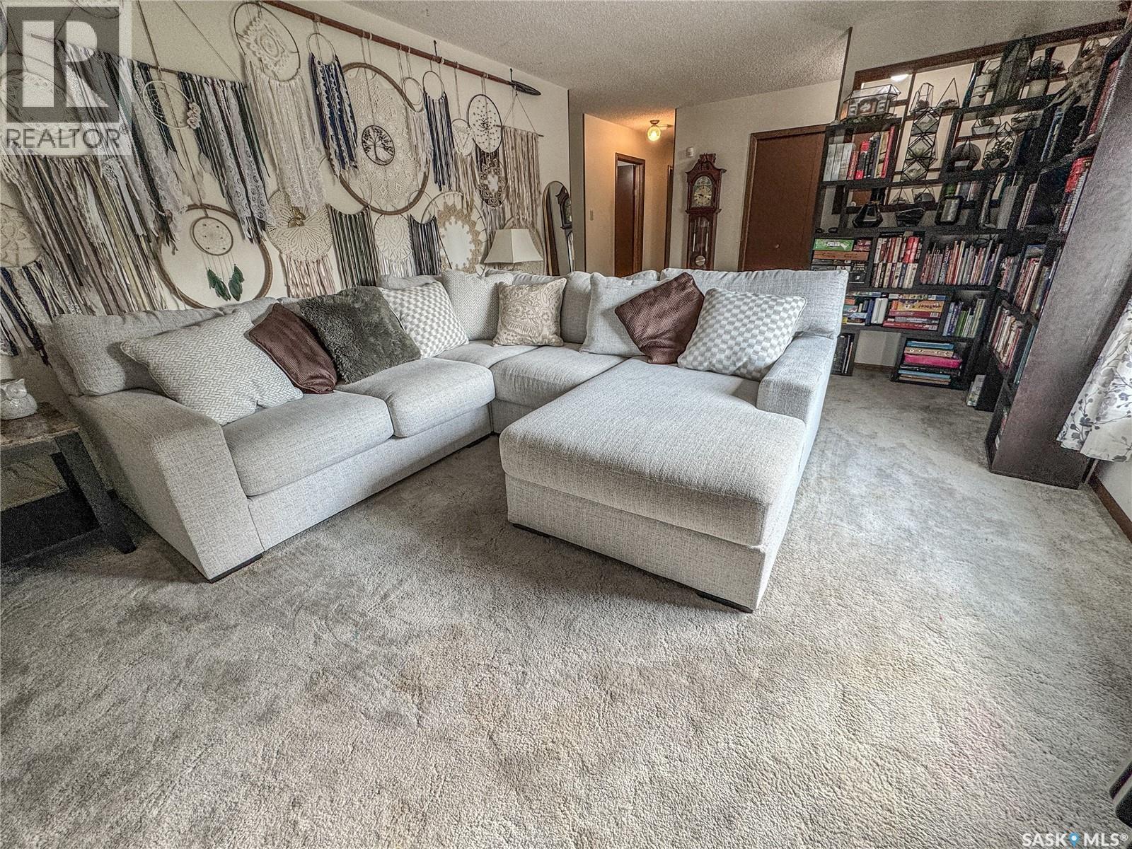 1012 Eden Street, Indian Head, Saskatchewan  S0G 2K0 - Photo 7 - SK033070