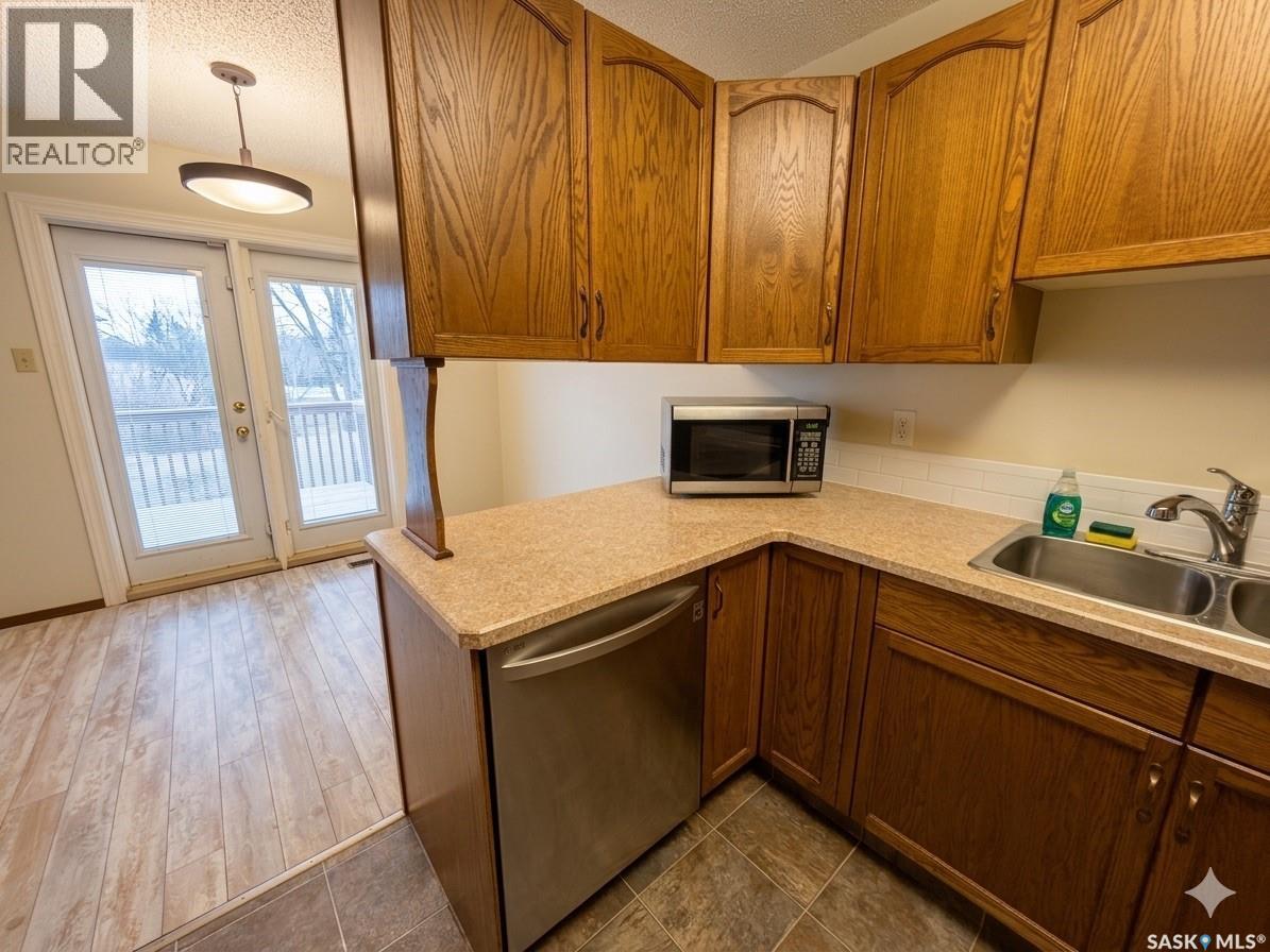 1058 Middleton Crescent, Regina, Saskatchewan  S4N 7B5 - Photo 24 - SK032883