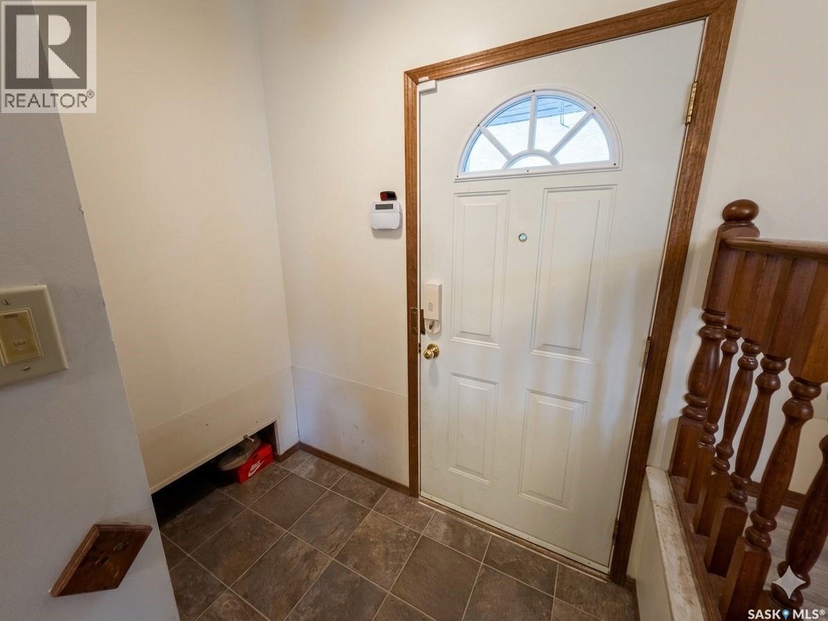 1058 Middleton Crescent, Regina, Saskatchewan  S4N 7B5 - Photo 28 - SK032883