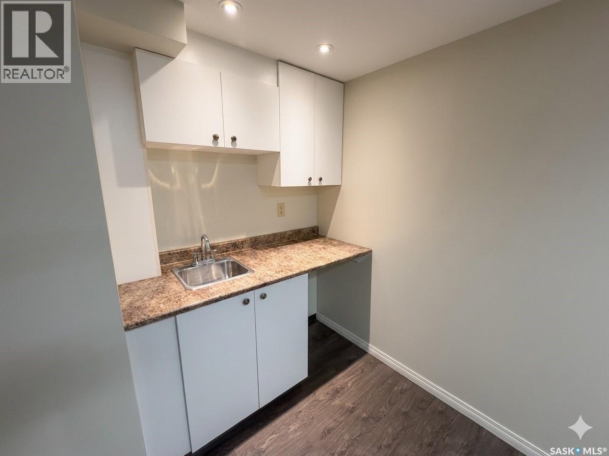 1058 Middleton Crescent, Regina, Saskatchewan  S4N 7B5 - Photo 35 - SK032883