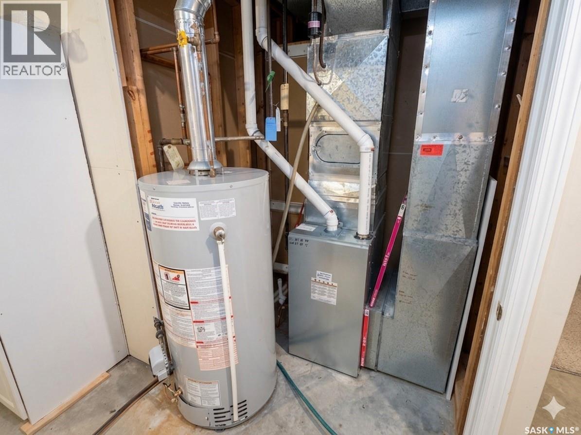 1058 Middleton Crescent, Regina, Saskatchewan  S4N 7B5 - Photo 43 - SK032883