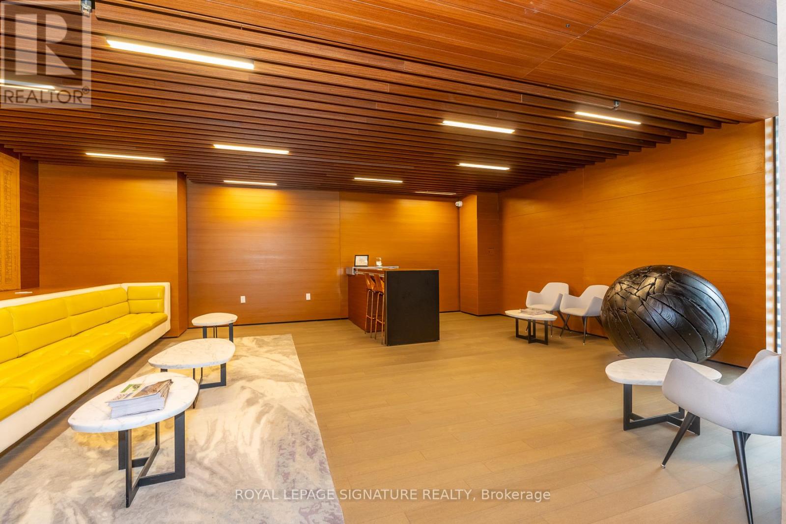 204 - 1888 Queen Street E, Toronto, Ontario  M4L 1H4 - Photo 4 - E12875802