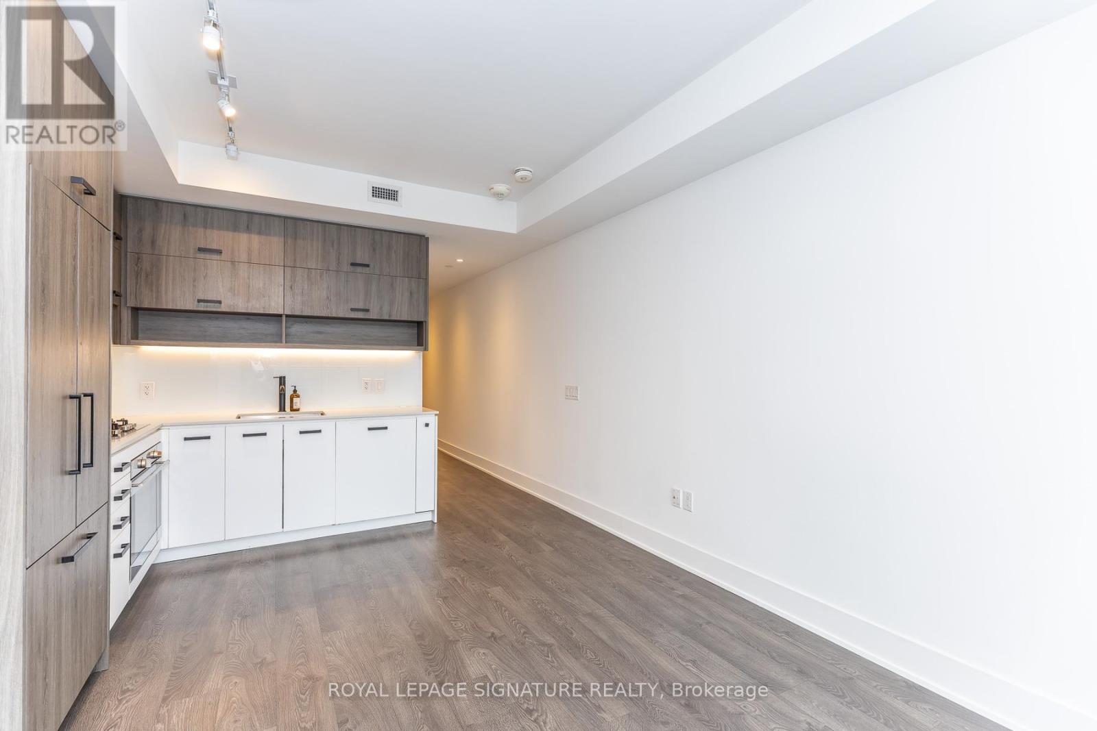 204 - 1888 Queen Street E, Toronto, Ontario  M4L 1H4 - Photo 19 - E12875802