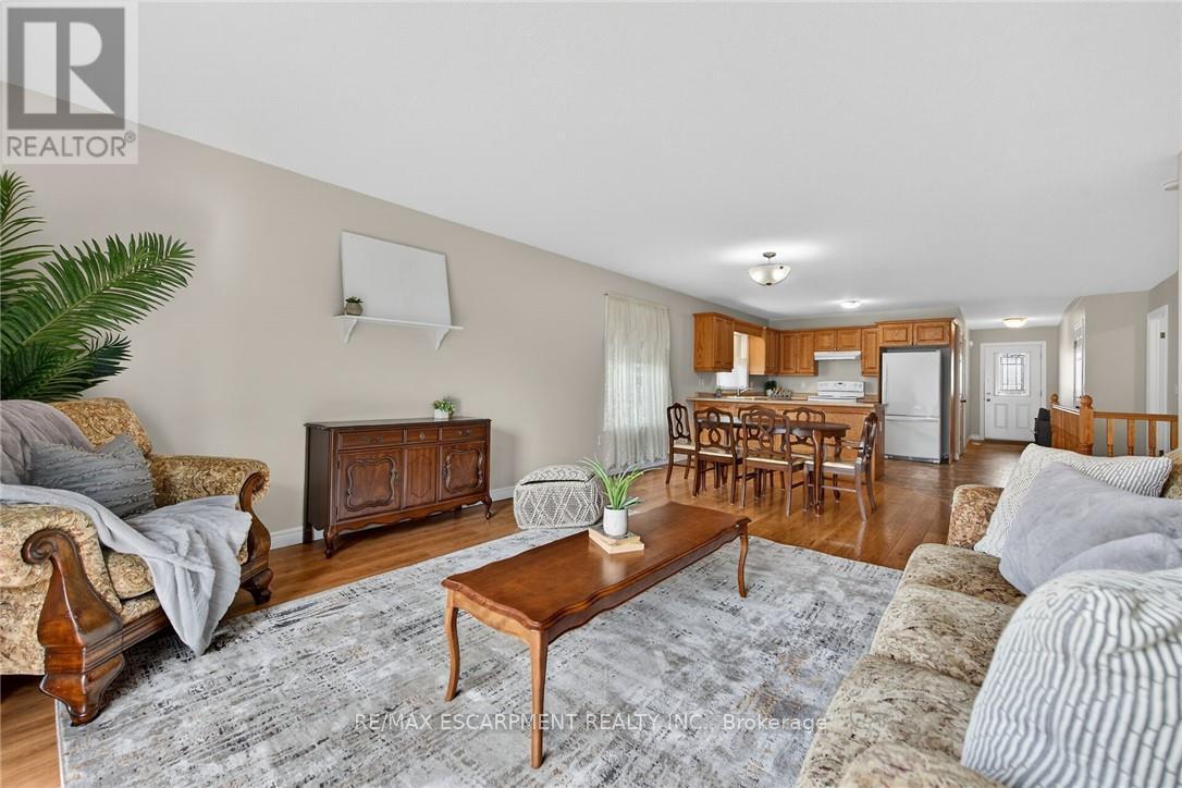 536 Alder Street E, Haldimand, Ontario  N1A 1E6 - Photo 8 - X13006234