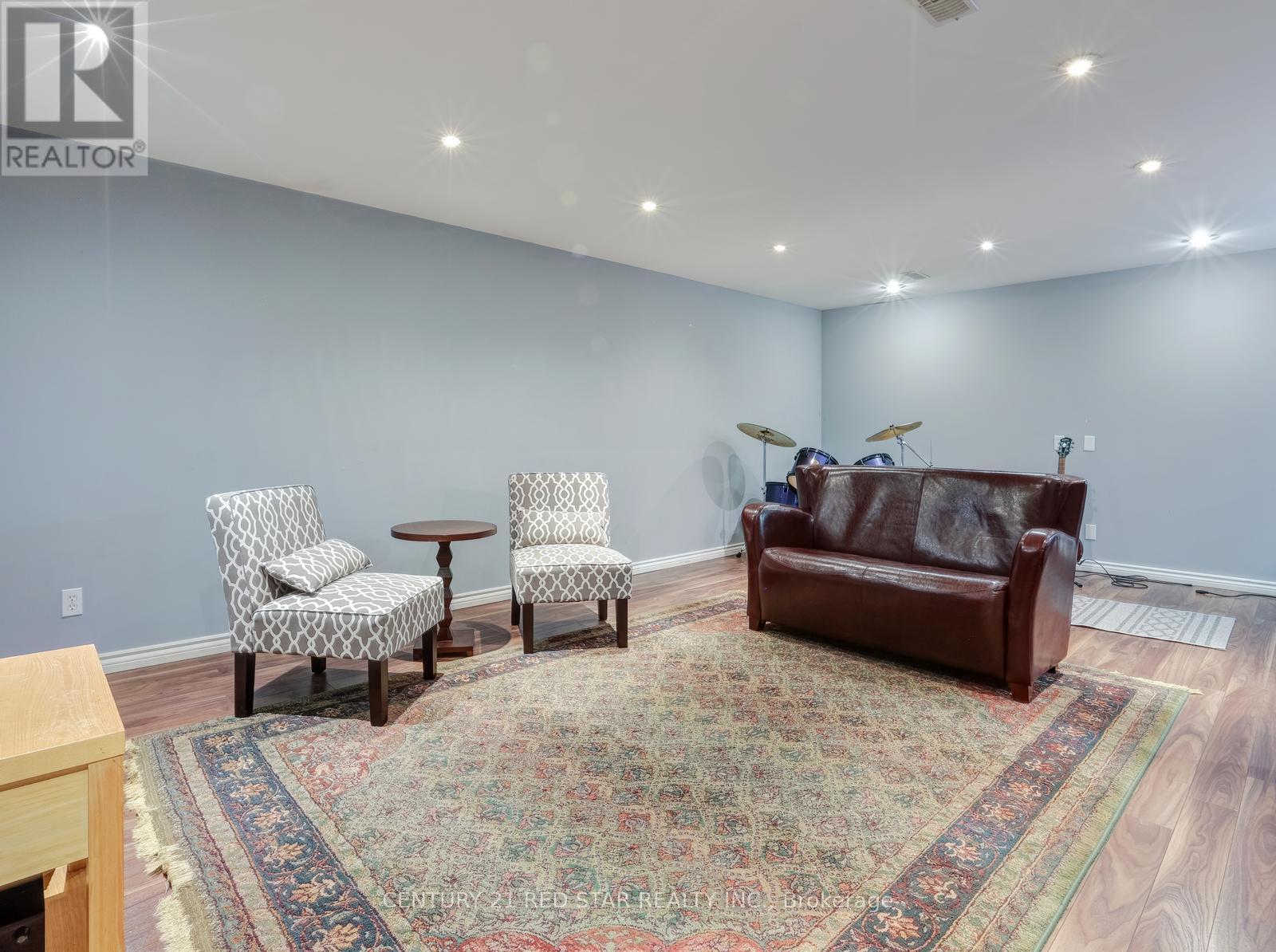 631 Doon South Drive, Kitchener, Ontario  N2P 2X5 - Photo 38 - X13006276