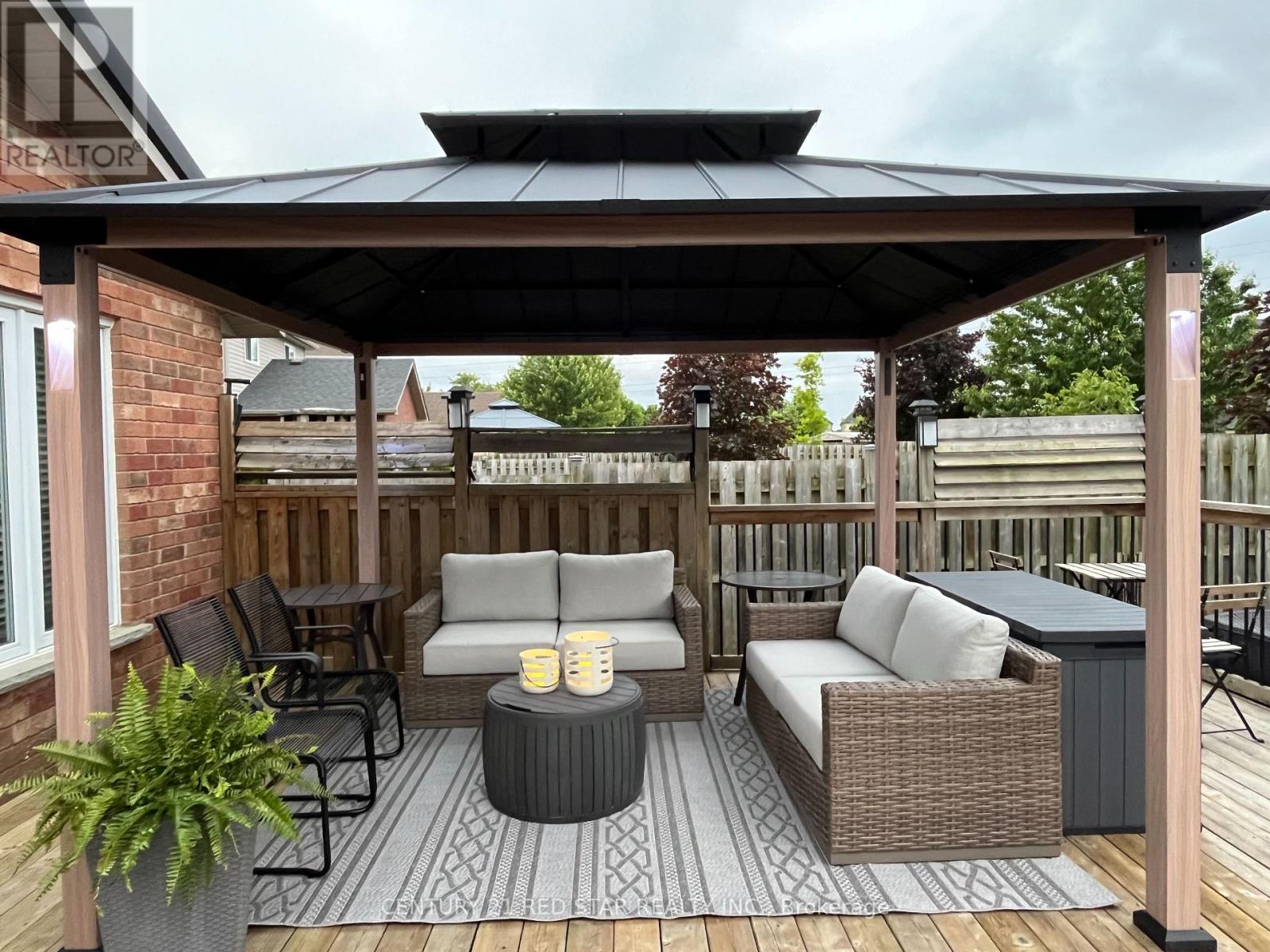 631 Doon South Drive, Kitchener, Ontario  N2P 2X5 - Photo 44 - X13006276