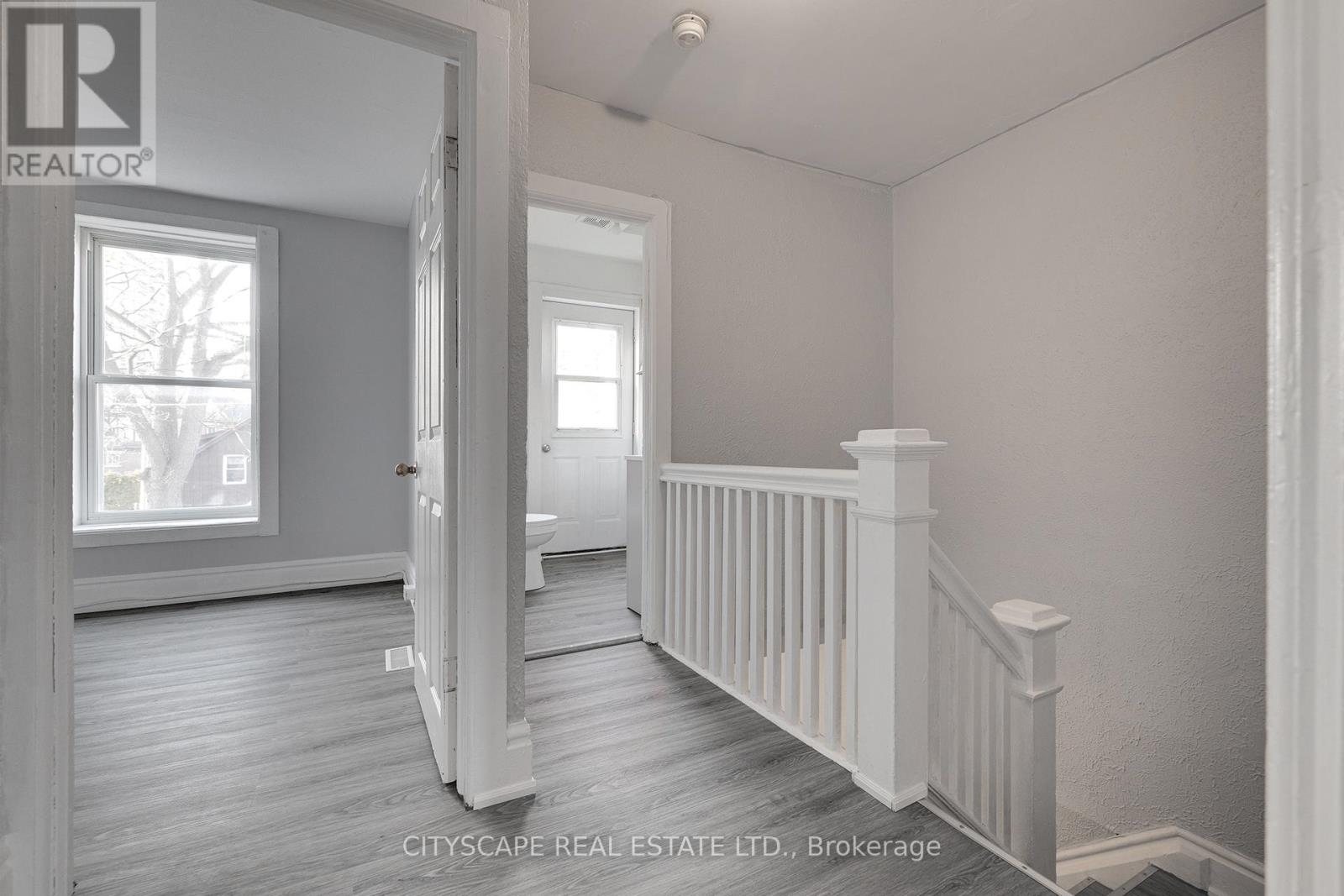 B - 61 Eby Street S, Kitchener, Ontario  N2G 3K9 - Photo 10 - X13006288