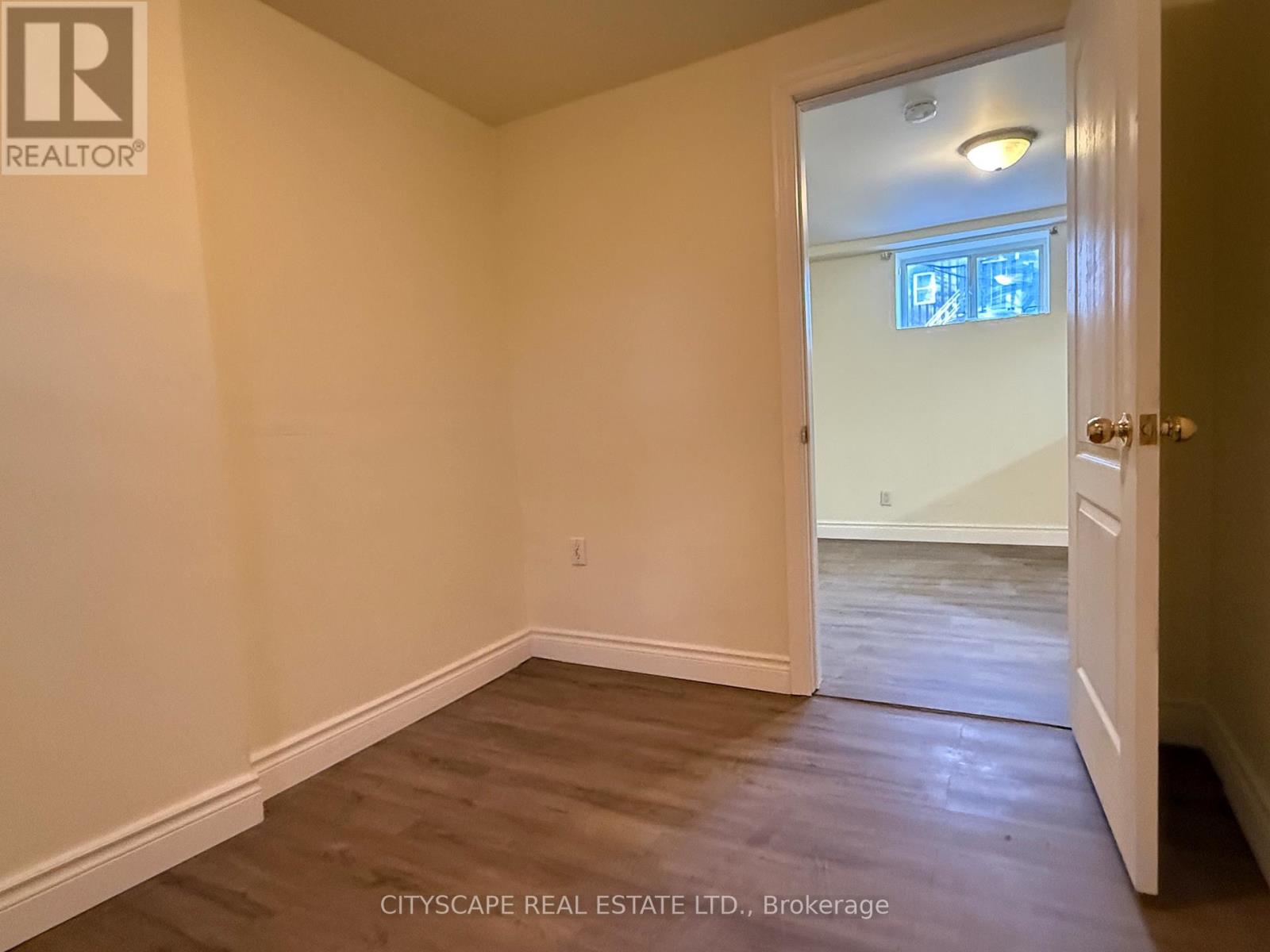 B - 61 Eby Street S, Kitchener, Ontario  N2G 3K9 - Photo 23 - X13006288