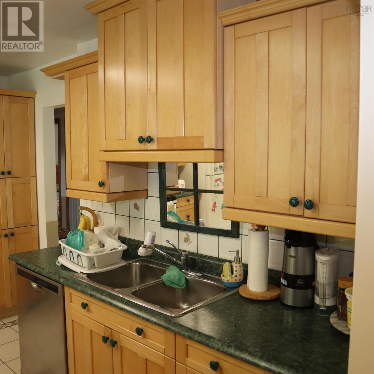 723 Waverley Road, Dartmouth, Nova Scotia  B2X 2G6 - Photo 38 - 202607618