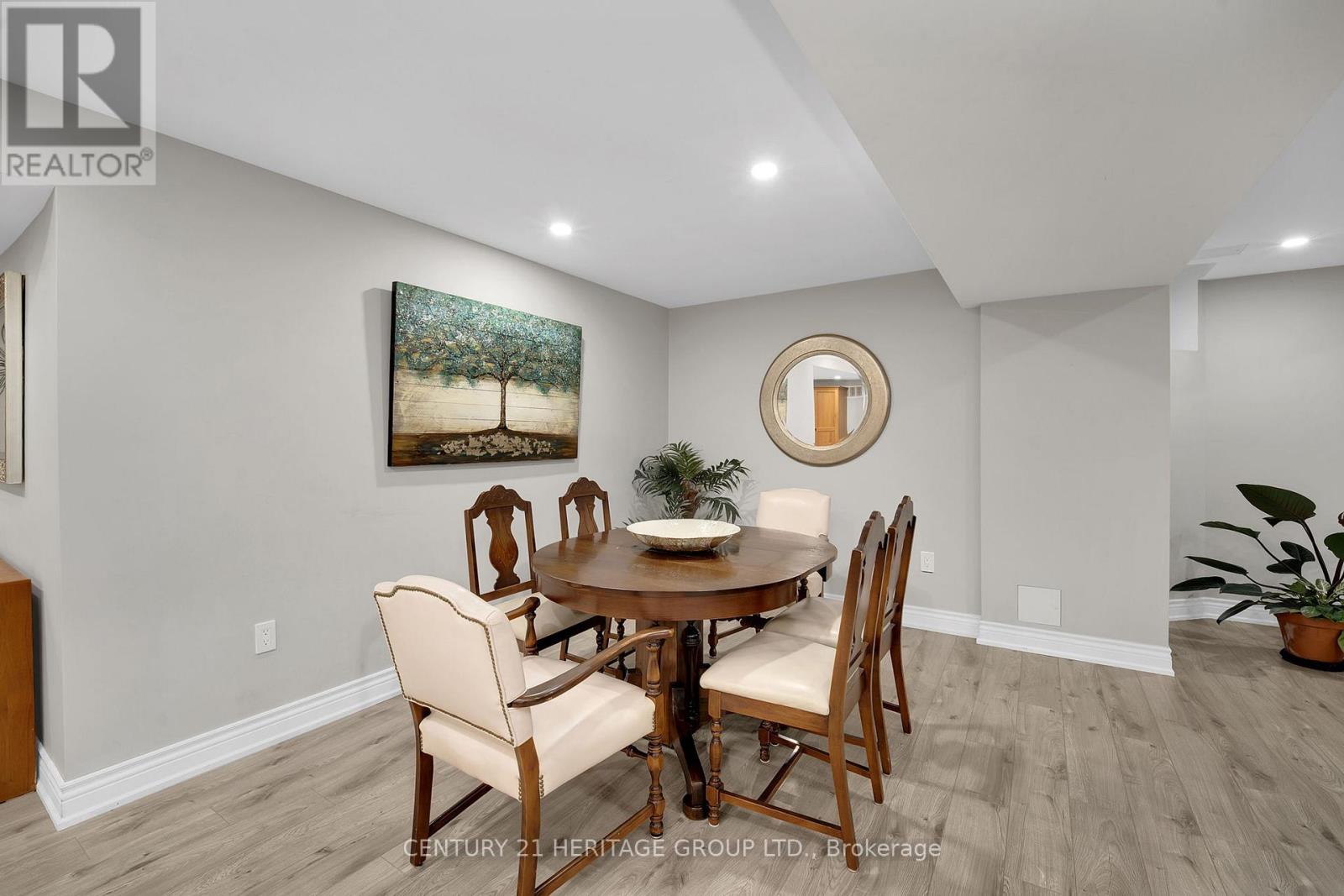 605 Mcgregor Farm Trail, Newmarket, Ontario  L3X 0H6 - Photo 35 - N13000490