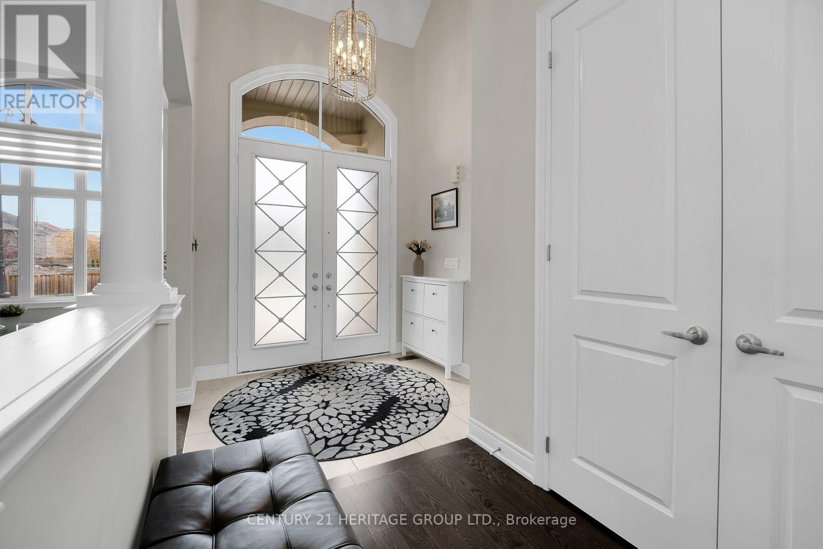 605 Mcgregor Farm Trail, Newmarket, Ontario  L3X 0H6 - Photo 5 - N13000490