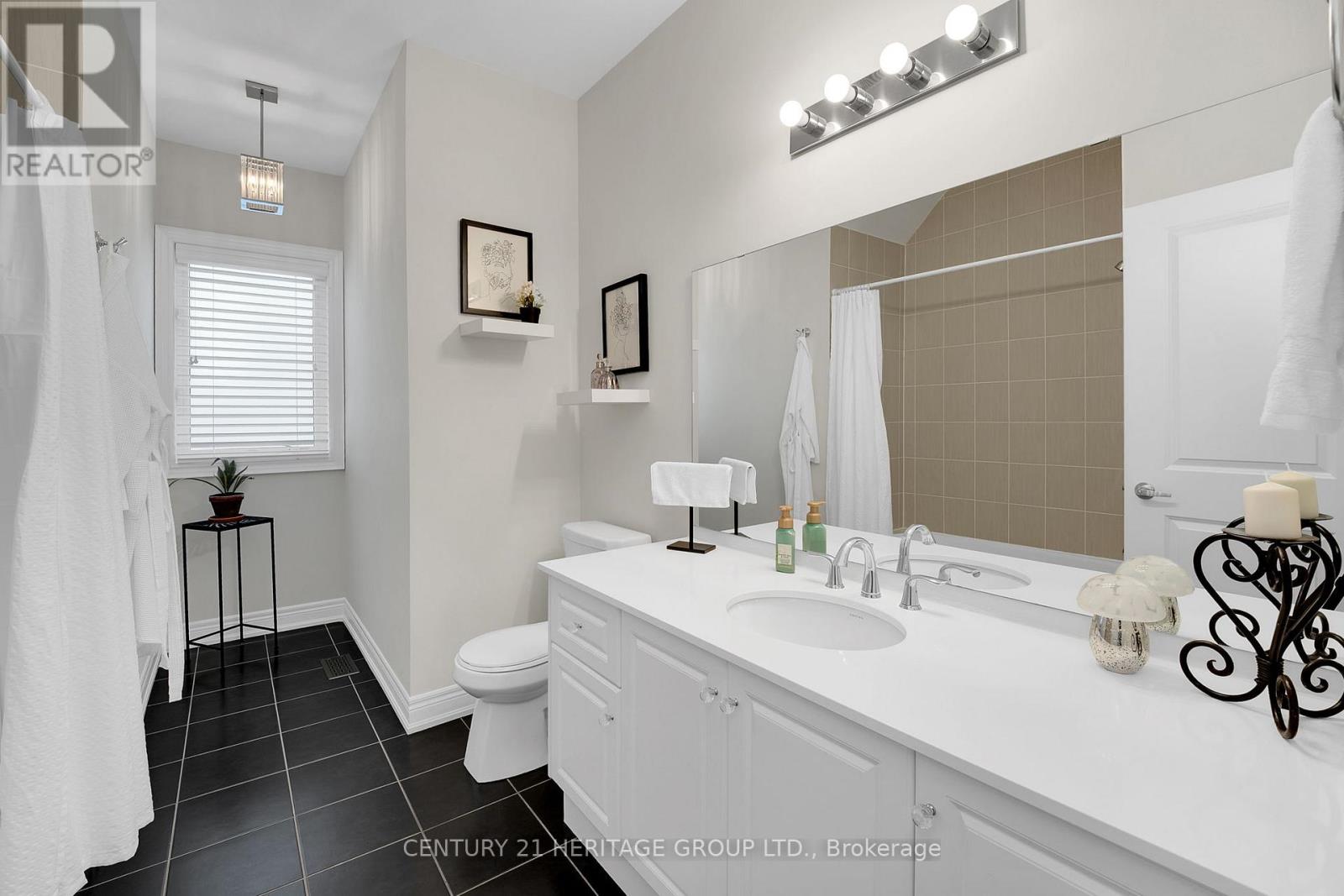 605 Mcgregor Farm Trail, Newmarket, Ontario  L3X 0H6 - Photo 32 - N13000490