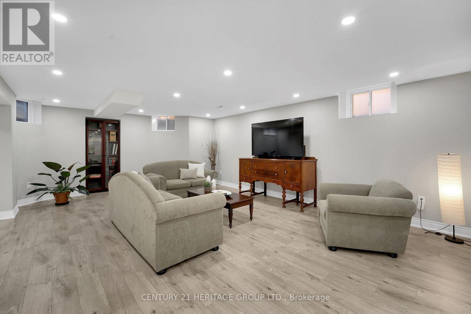 605 Mcgregor Farm Trail, Newmarket, Ontario  L3X 0H6 - Photo 33 - N13000490