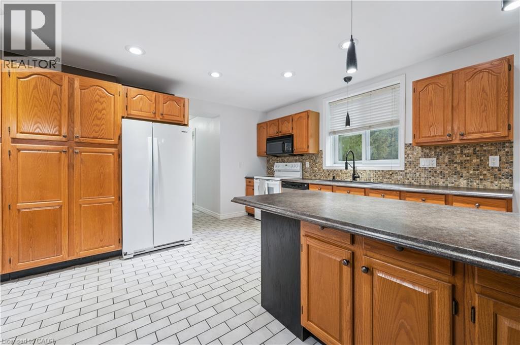 22 Charles Street, St. Clements, Ontario  N0B 2M0 - Photo 12 - 40821430