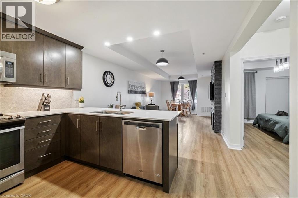 70 Stewart Street Unit# 102, Oakville, Ontario  L6K 1X5 - Photo 13 - 40821342