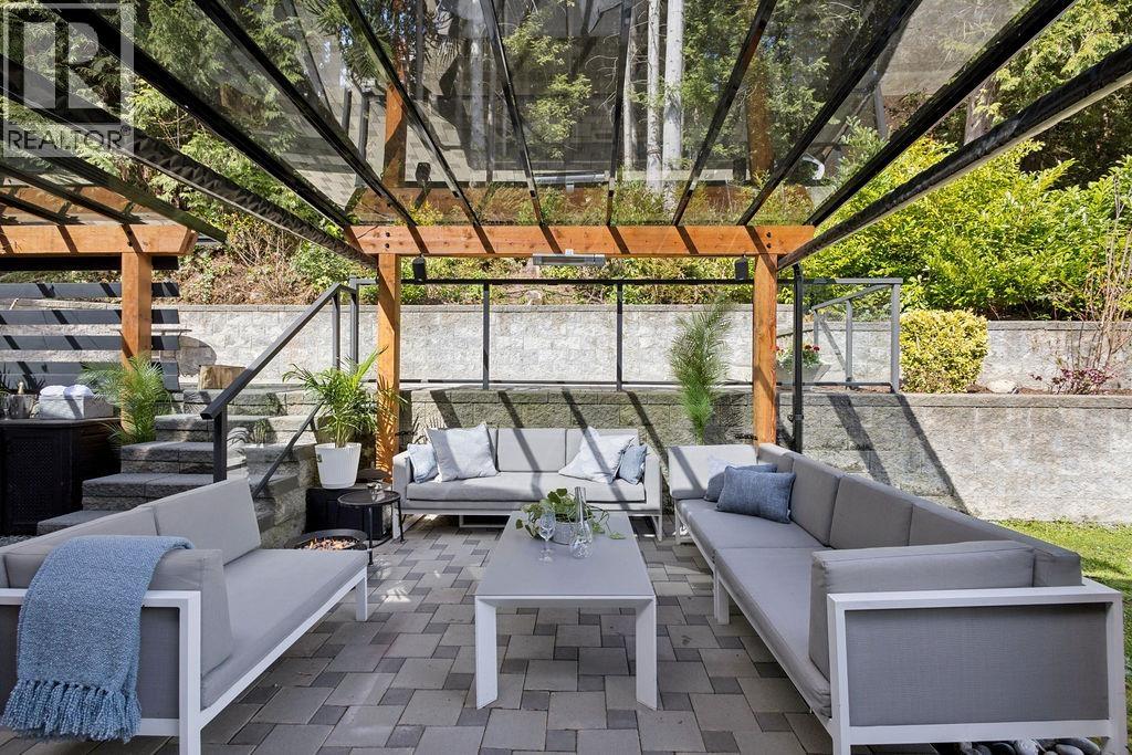 589 St Giles Road, West Vancouver, British Columbia  V7S 1L7 - Photo 34 - R3111357