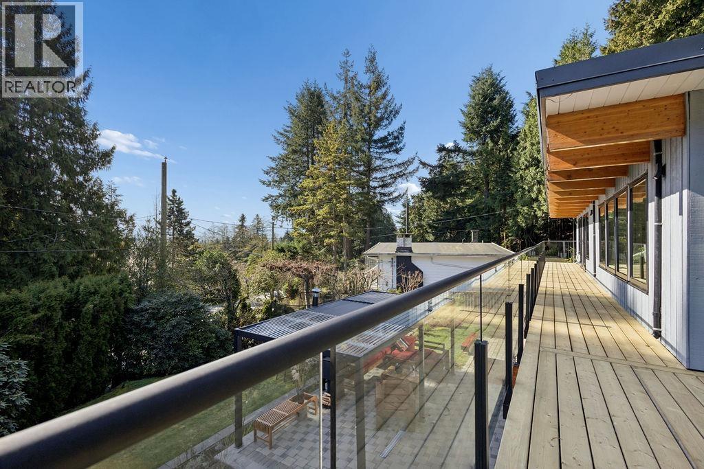 589 St Giles Road, West Vancouver, British Columbia  V7S 1L7 - Photo 37 - R3111357