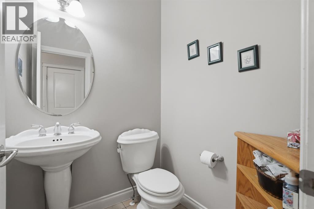 327 Rodeo Ridge, Rural Rocky View County, Alberta  T3Z 3G2 - Photo 21 - A2290855