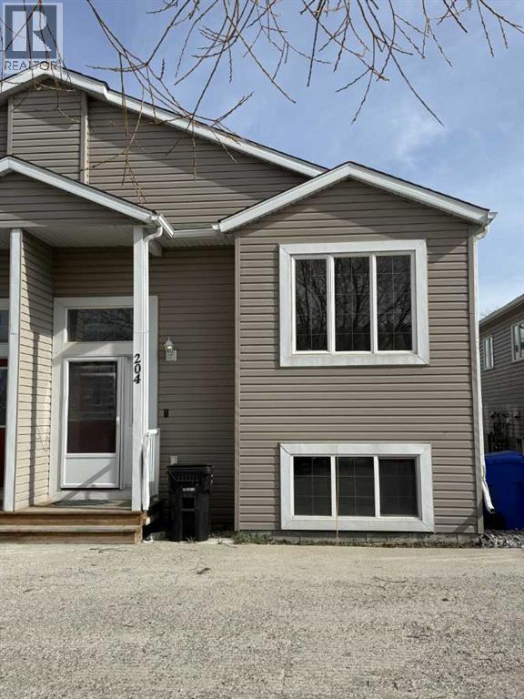 204, 4833 52 Street, Olds, Alberta  T4H 1G2 - Photo 1 - A2291386