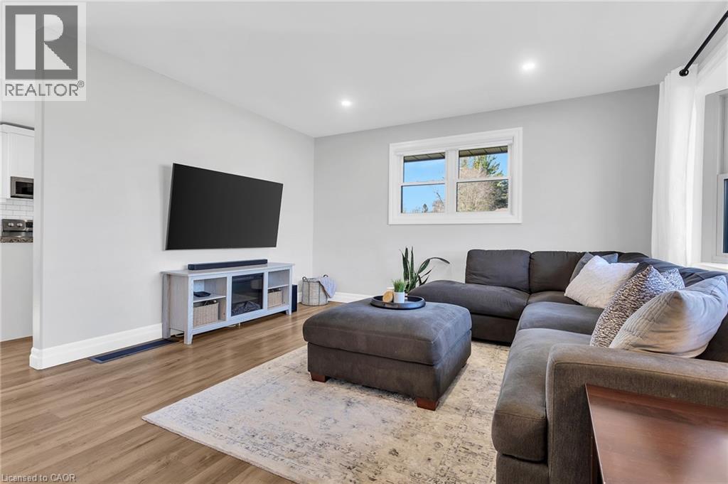 868 Grosvenor Street, Woodstock, Ontario  N4S 5H1 - Photo 2 - 40818644