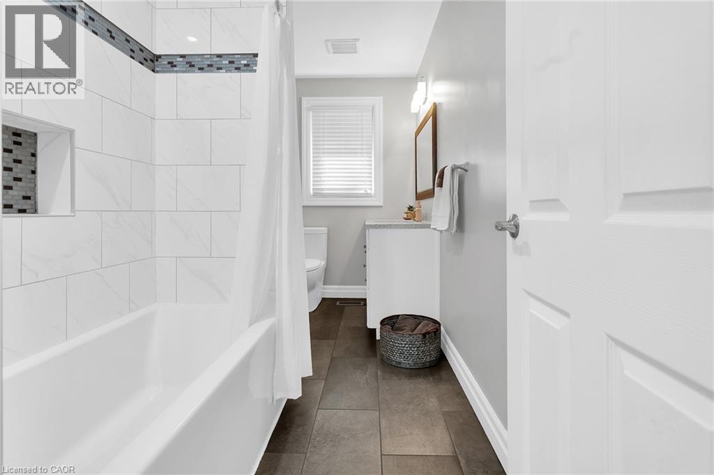 868 Grosvenor Street, Woodstock, Ontario  N4S 5H1 - Photo 8 - 40818644