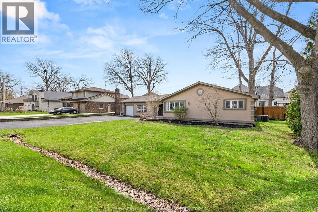 1350 Laurier, Lasalle, Ontario N9J 1N3 - Photo 24 - 26008319