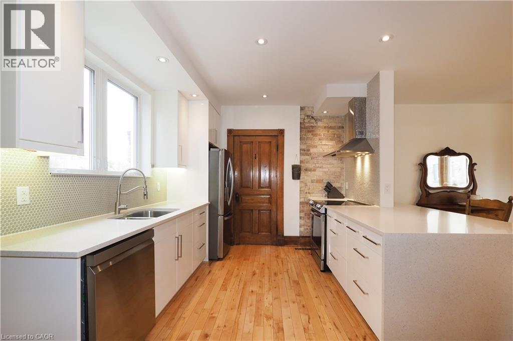 18 Theresa Street, Kitchener, Ontario  N2G 1M1 - Photo 20 - 40819557