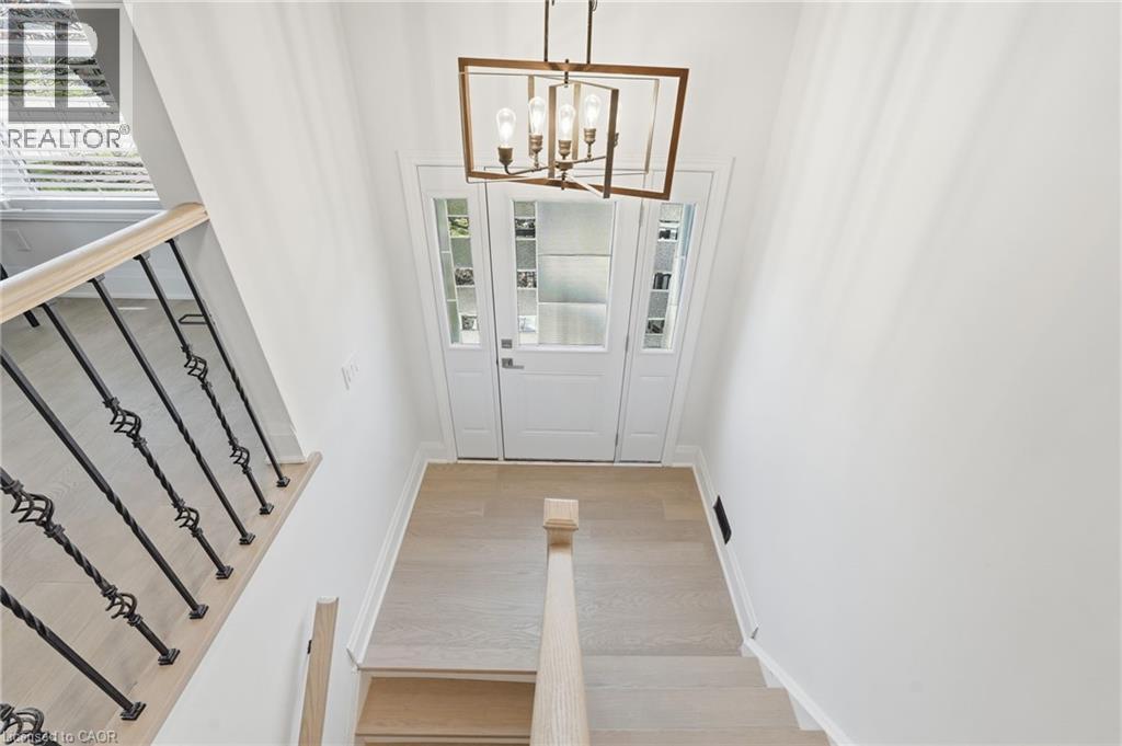 4140 Celia Court, Burlington, Ontario  L7L 5L9 - Photo 5 - 40819583