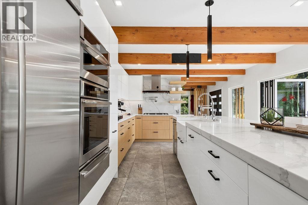 589 St Giles Road, West Vancouver, British Columbia  V7S 1L7 - Photo 6 - R3111357