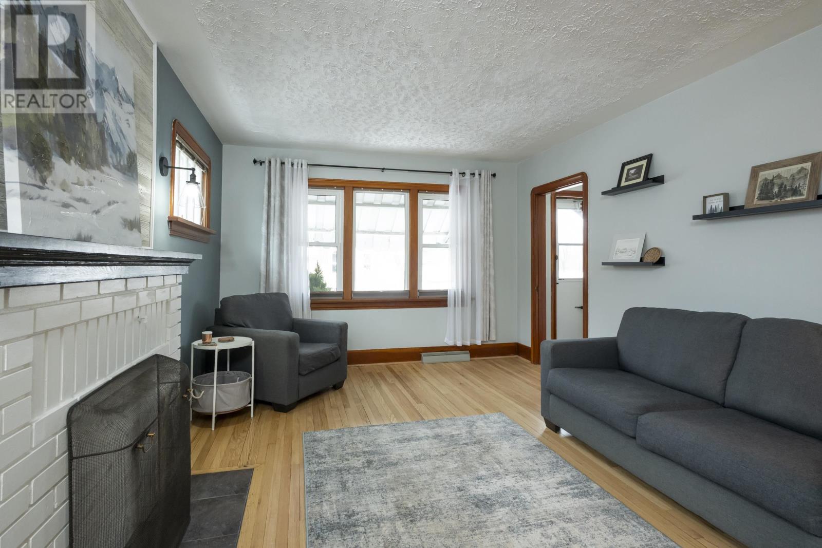 522 Syndicate Ave N, Thunder Bay, Ontario  P7C 3X1 - Photo 5 - TB2600718