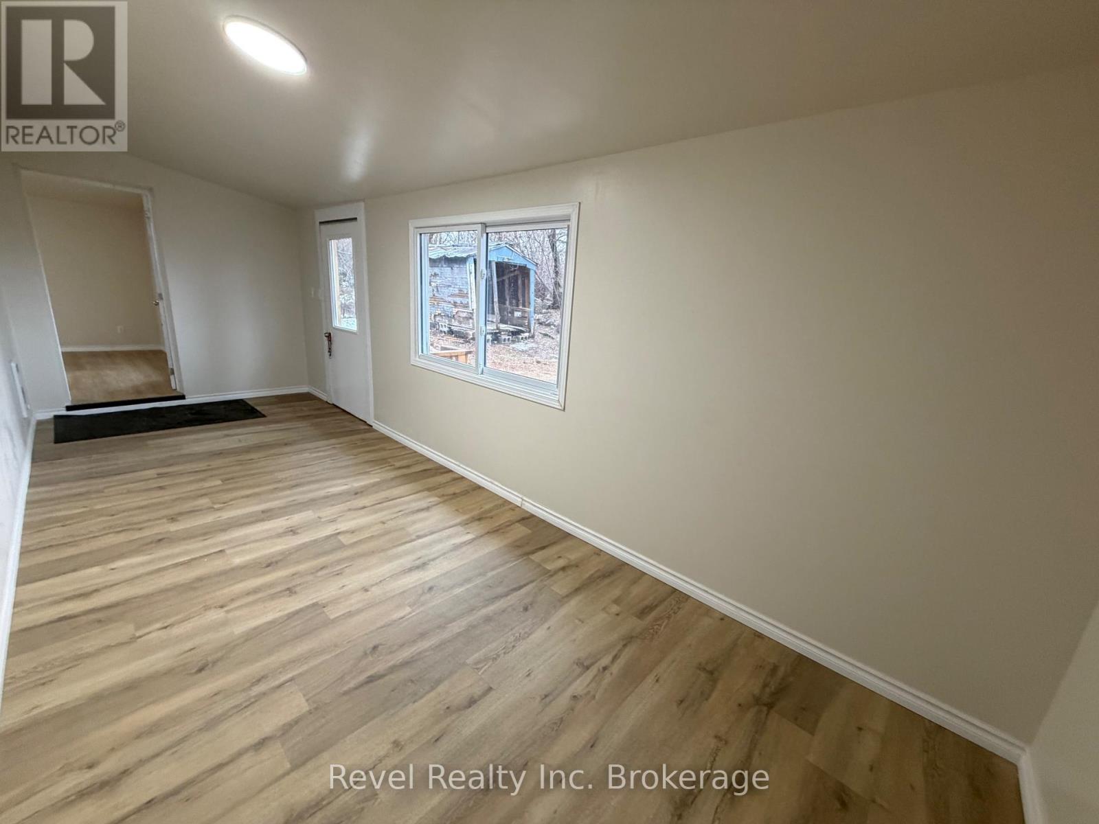 442 Pine Street, Mattawa, Ontario  P0H 1V0 - Photo 4 - X12896300