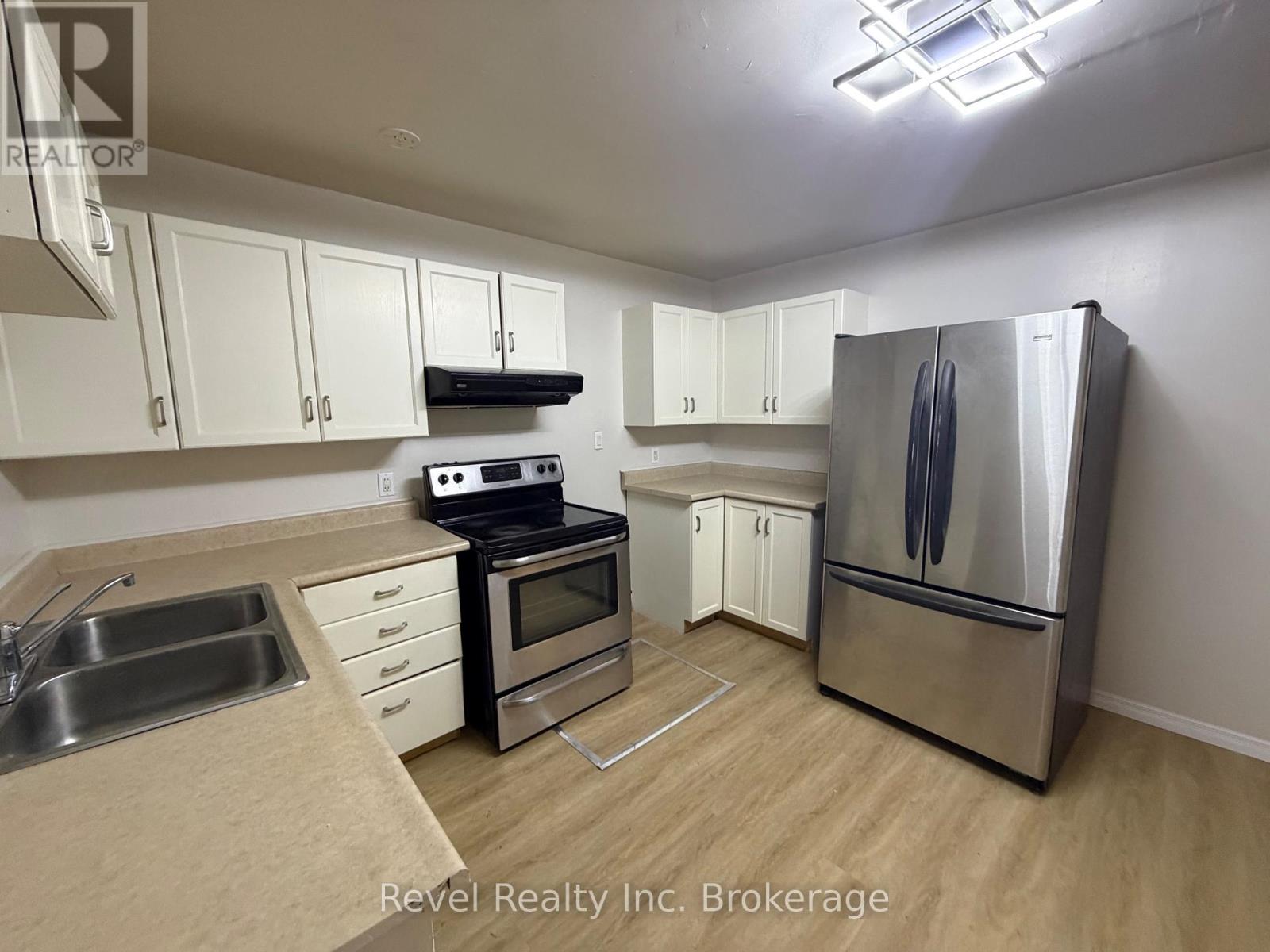 442 Pine Street, Mattawa, Ontario  P0H 1V0 - Photo 6 - X12896300