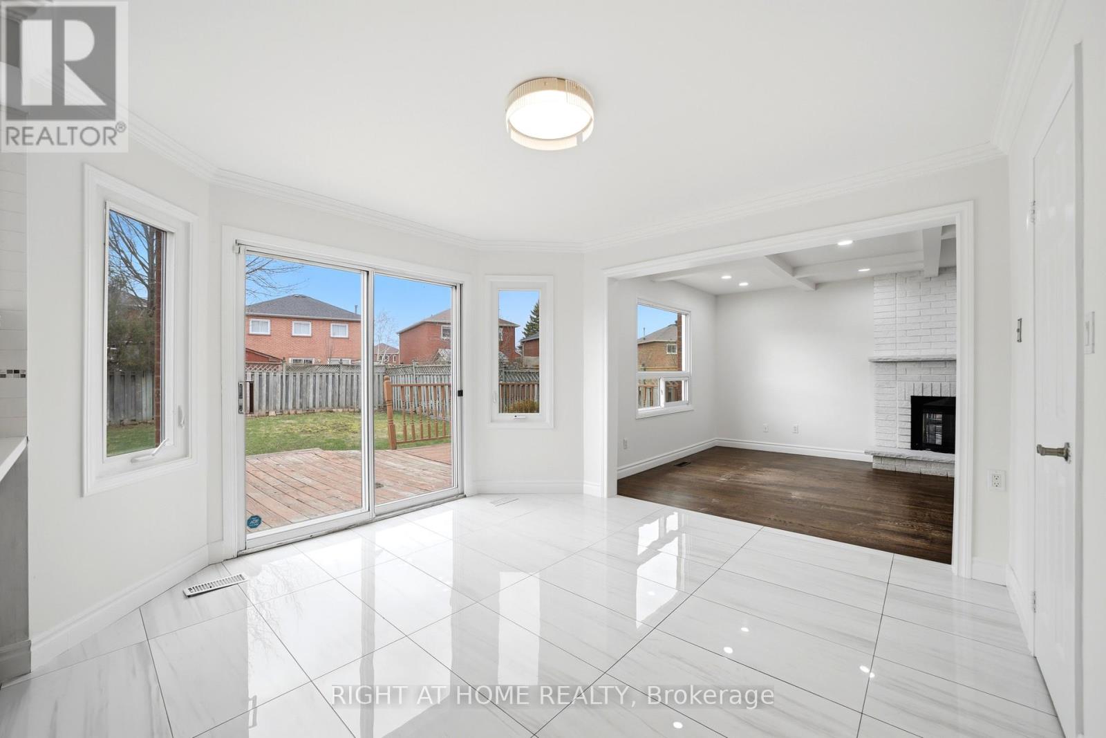 36 Ravenview Drive, Whitby, Ontario L1R 1Y2 - Photo 22 - E12997720