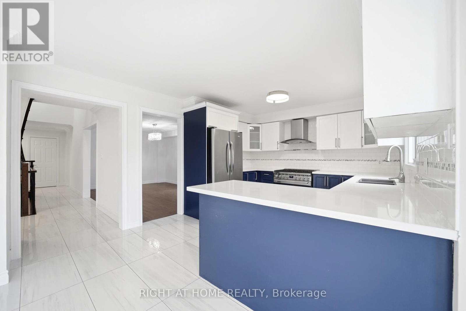 36 Ravenview Drive, Whitby, Ontario L1R 1Y2 - Photo 21 - E12997720