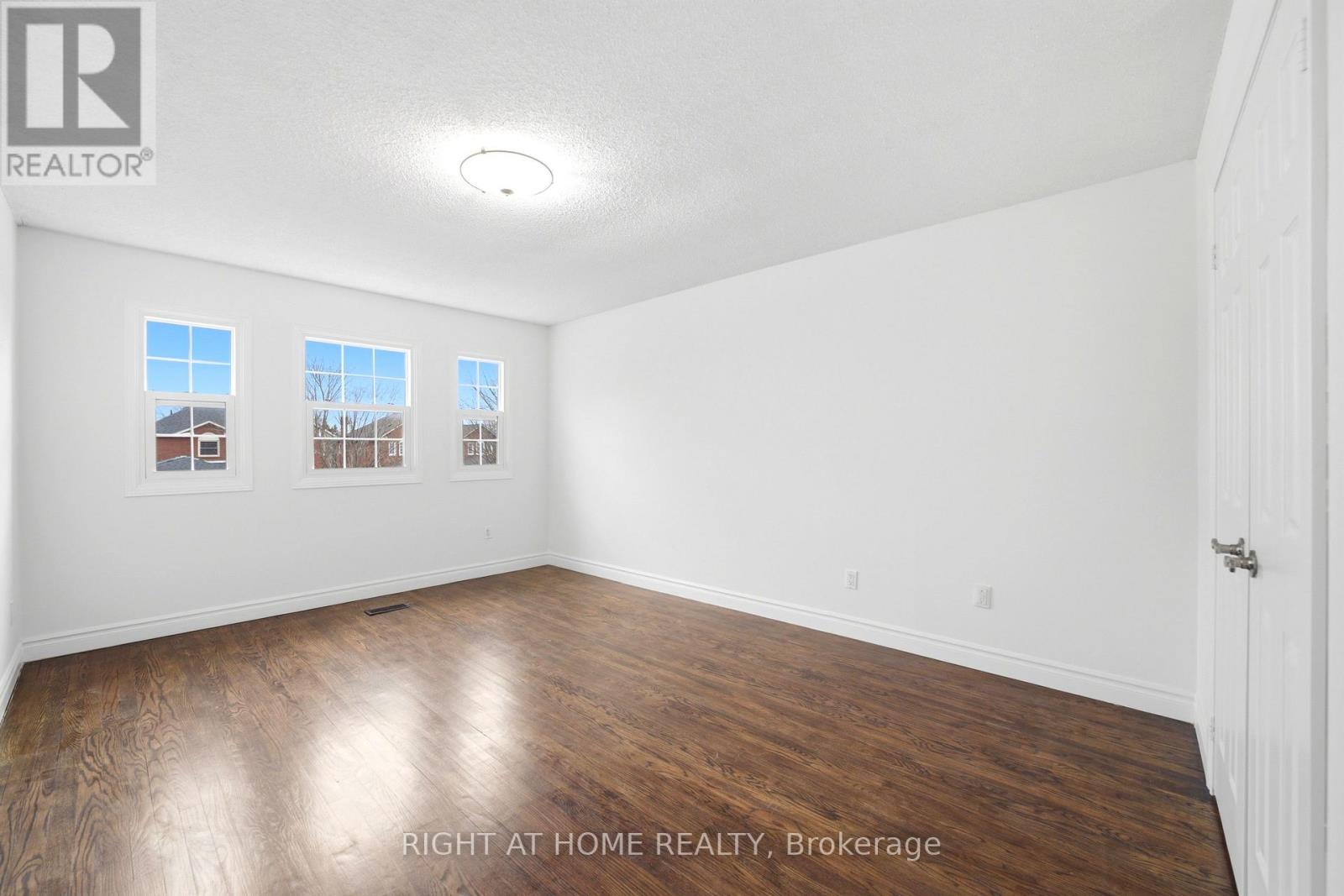 36 Ravenview Drive, Whitby, Ontario L1R 1Y2 - Photo 36 - E12997720