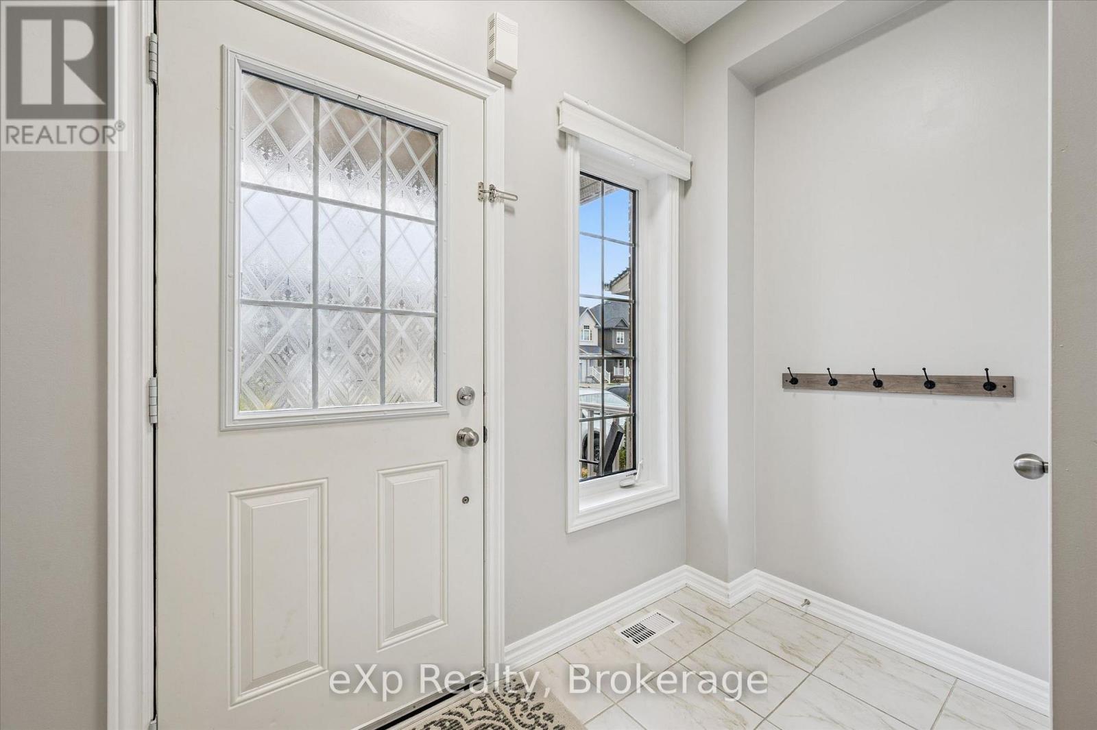 40 Courtney Street, Centre Wellington, Ontario  N1M 0E5 - Photo 4 - X13006358