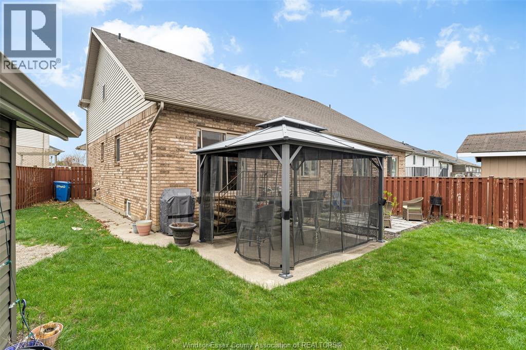 11460 Timber Bay Crescent, Windsor, Ontario  N8R 2K9 - Photo 5 - 26008329