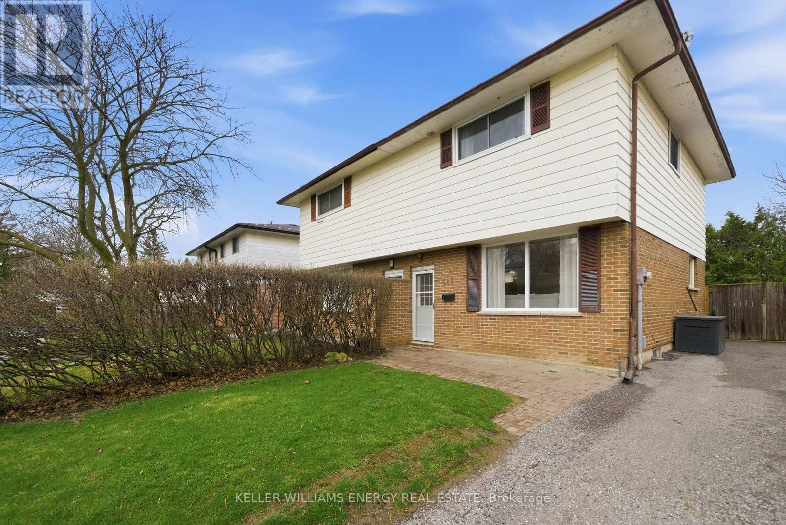 441 MAPLEWOOD DRIVE, Oshawa, Ontario