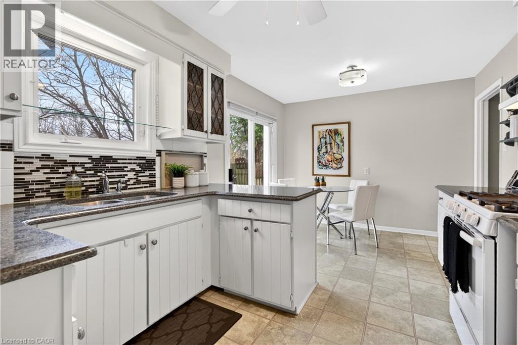 103 Turnbull Road, Dundas, Ontario  L9H 5R9 - Photo 16 - 40821394