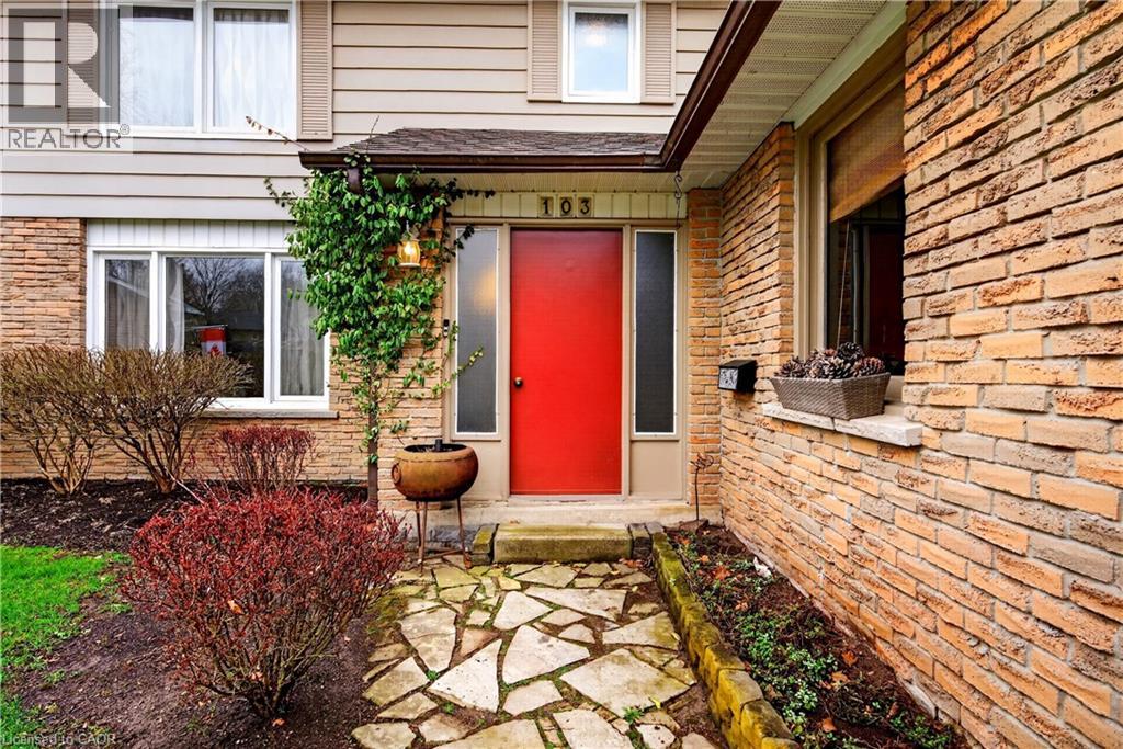 103 Turnbull Road, Dundas, Ontario  L9H 5R9 - Photo 3 - 40821394