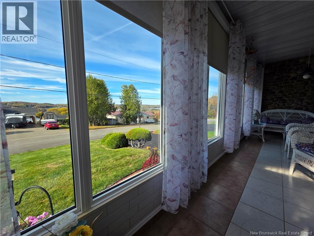 198 Bellevue Street, Grand Falls, New Brunswick  E3Y 1C2 - Photo 16 - NB137368